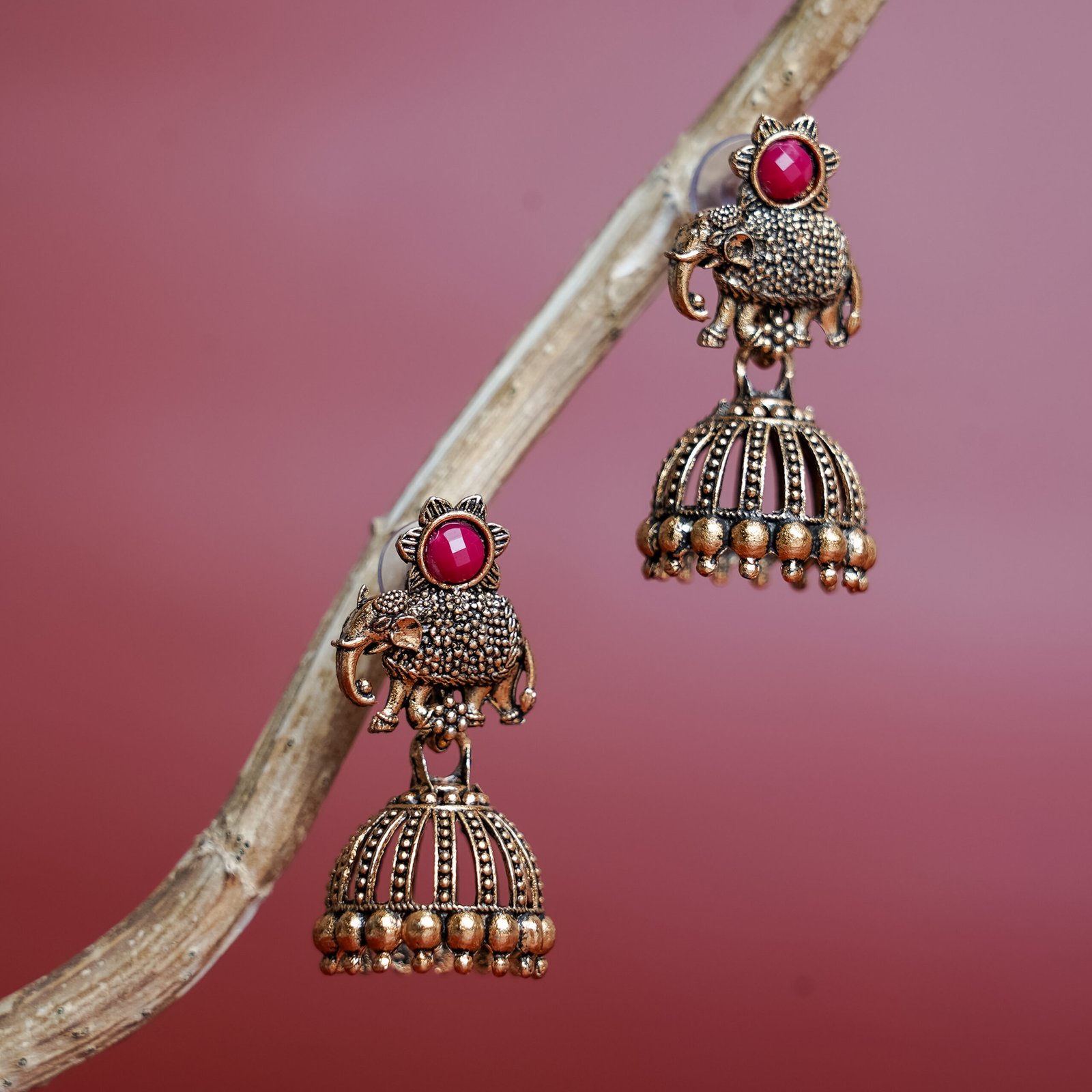 JUMKA-0010_3-1-scaled-1.jpg