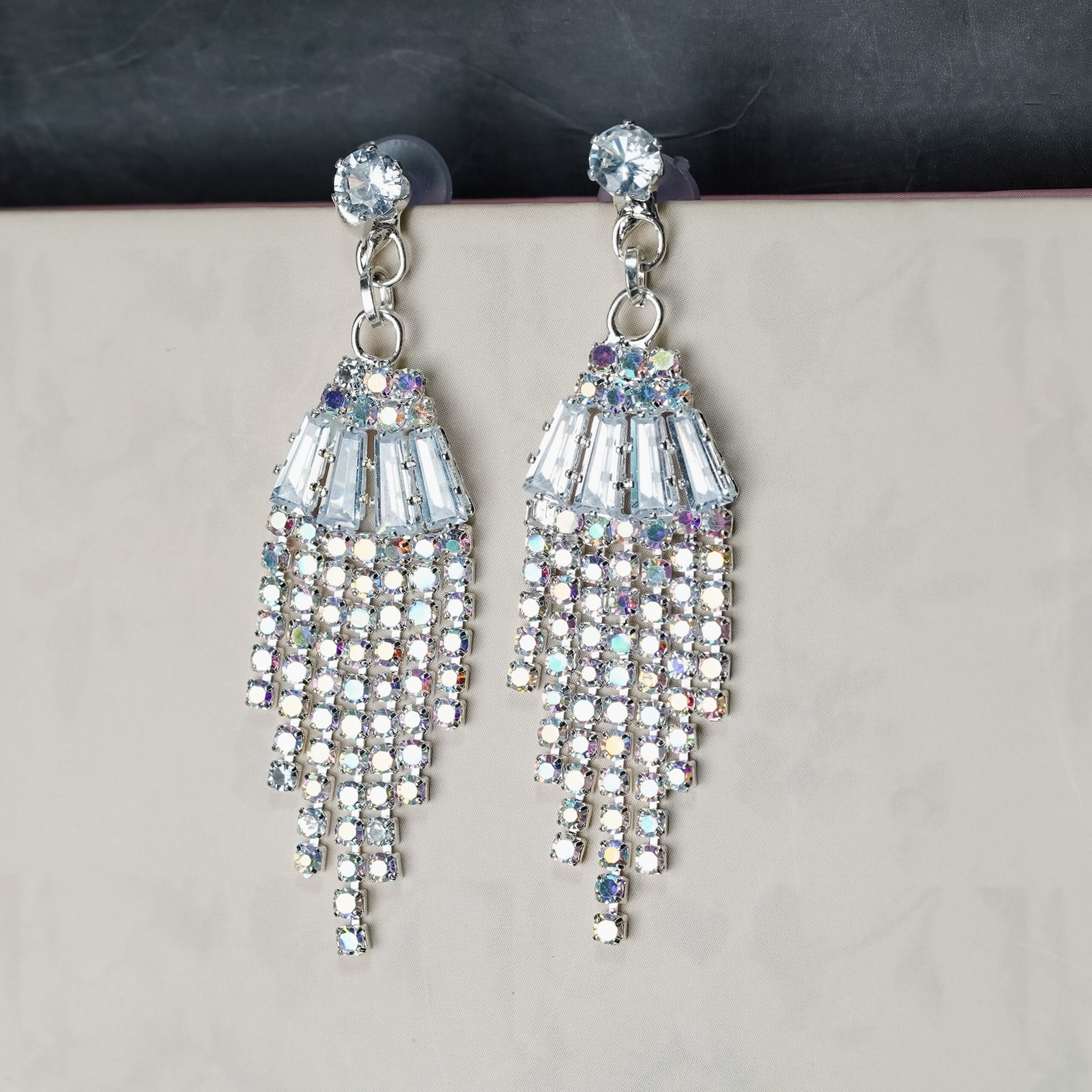 JUMKA-0096_3-1-scaled-1.jpg