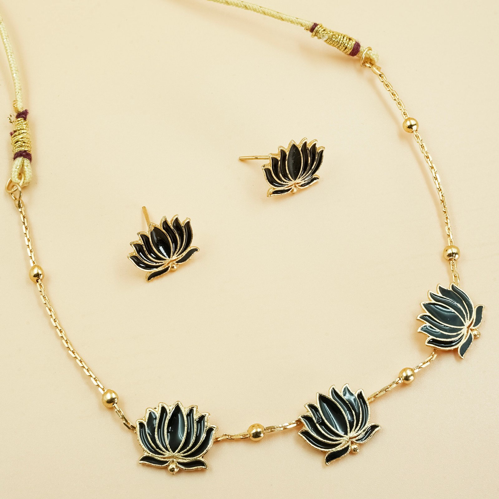 NECKLACE9074_5-scaled-1.jpg