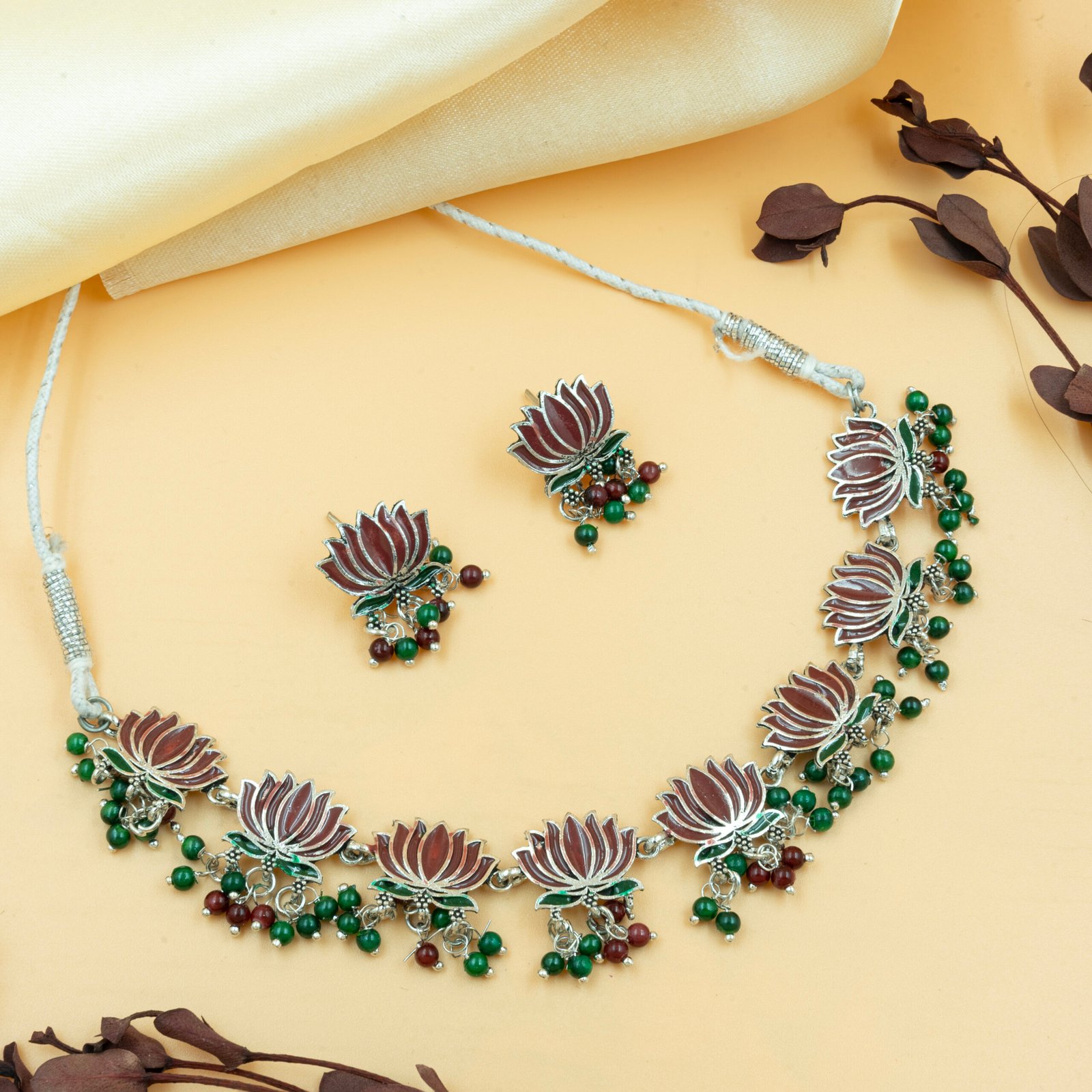 NECKLACE9079_5-scaled-1.jpg