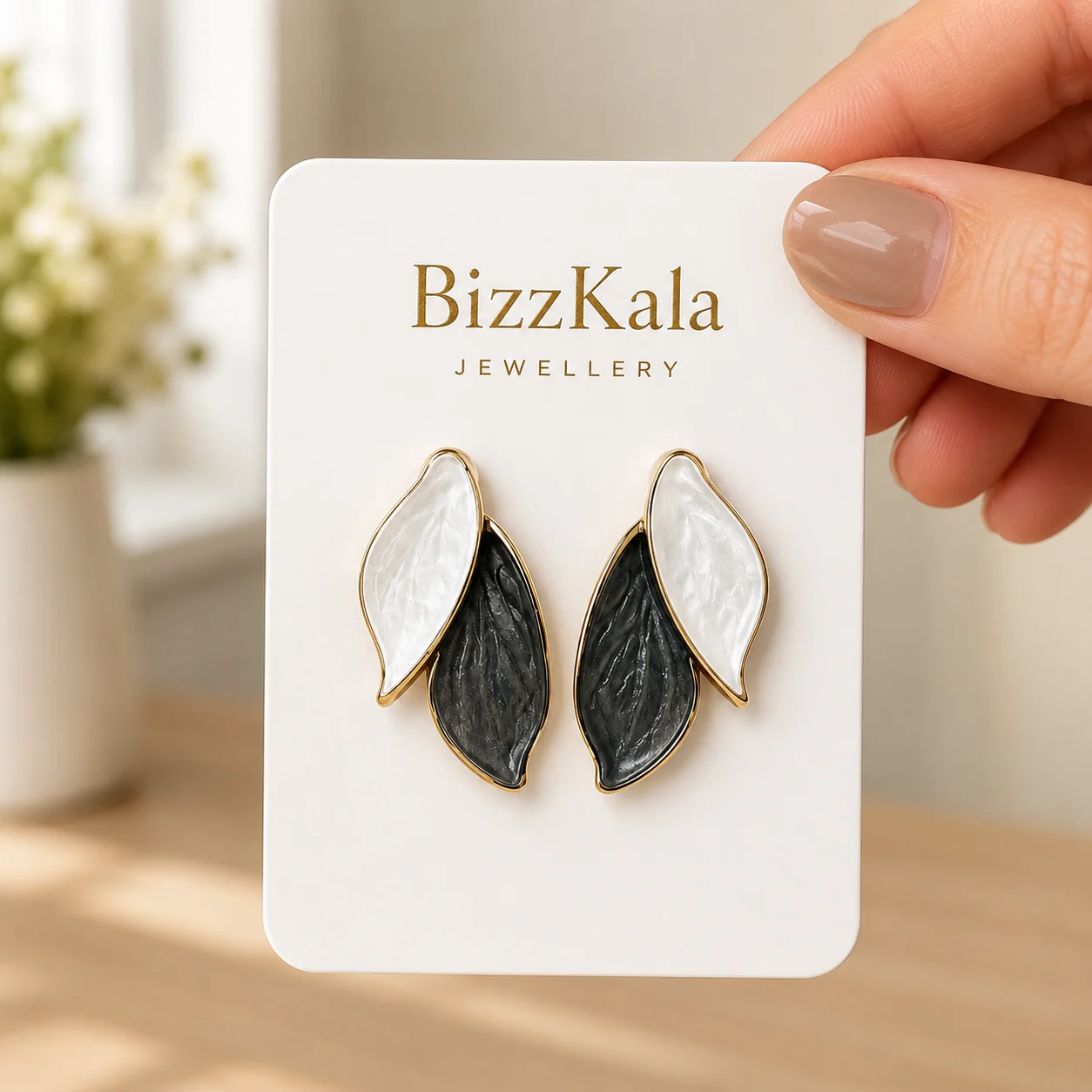 Black and White Enamel Leaf Earrings for Women - Image 4