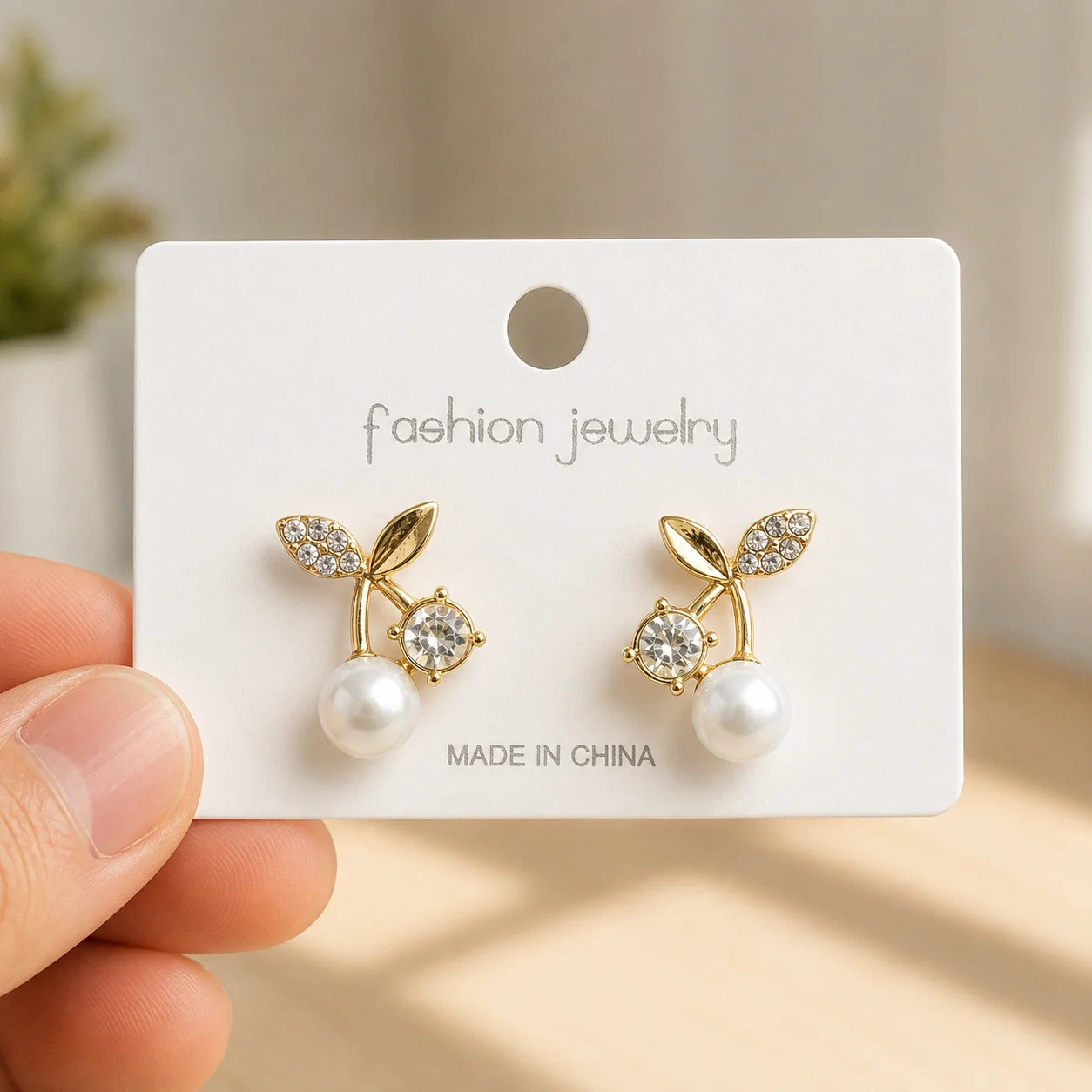 Crystal Leaf Pearl Stud Earrings for Women - Image 4
