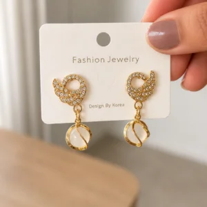 Crystal Leaf Pearl Drop Earrings for Women - Image 4
