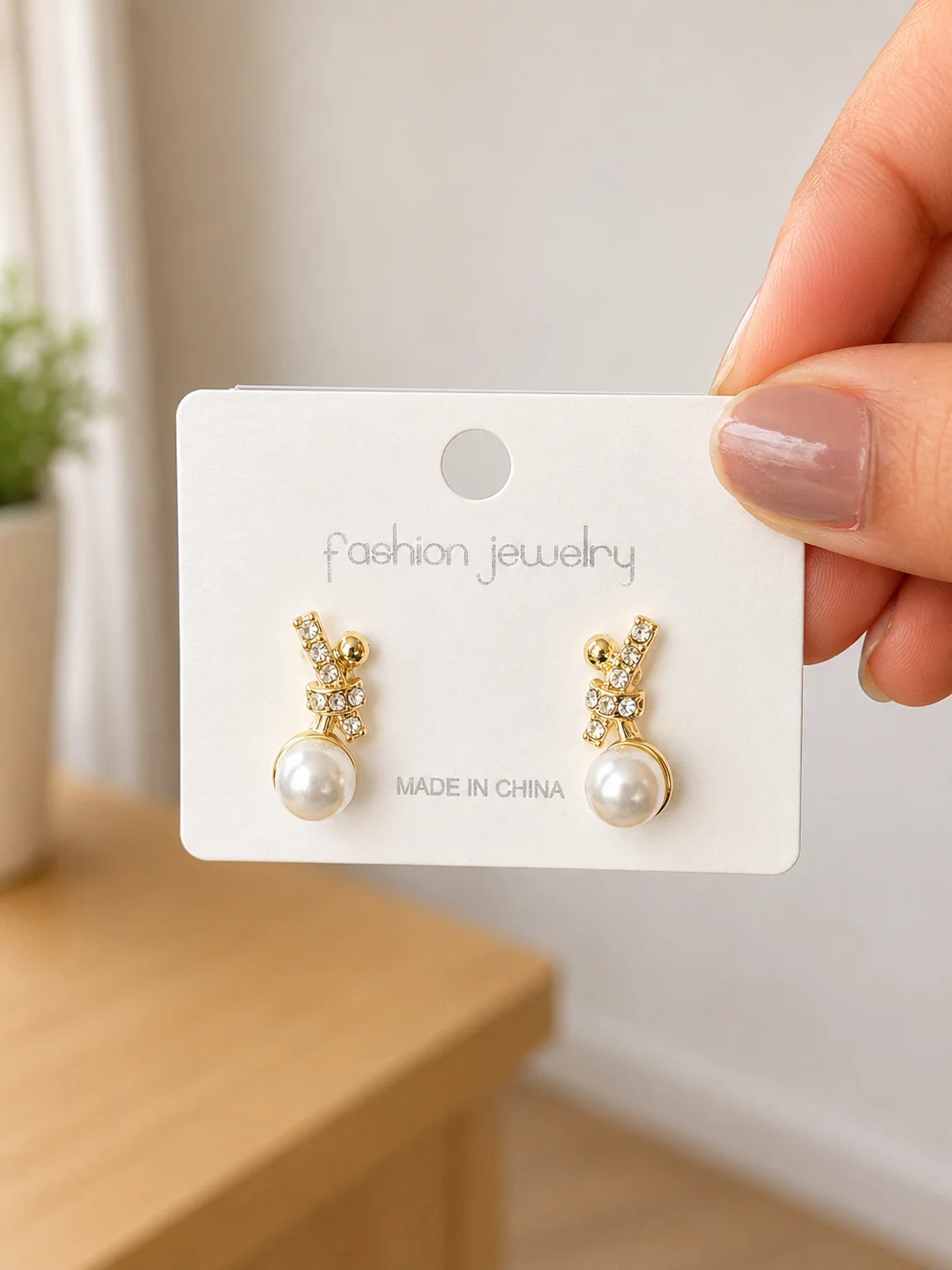 Crystal Ribbon Pearl Drop Earrings for Women - Image 4