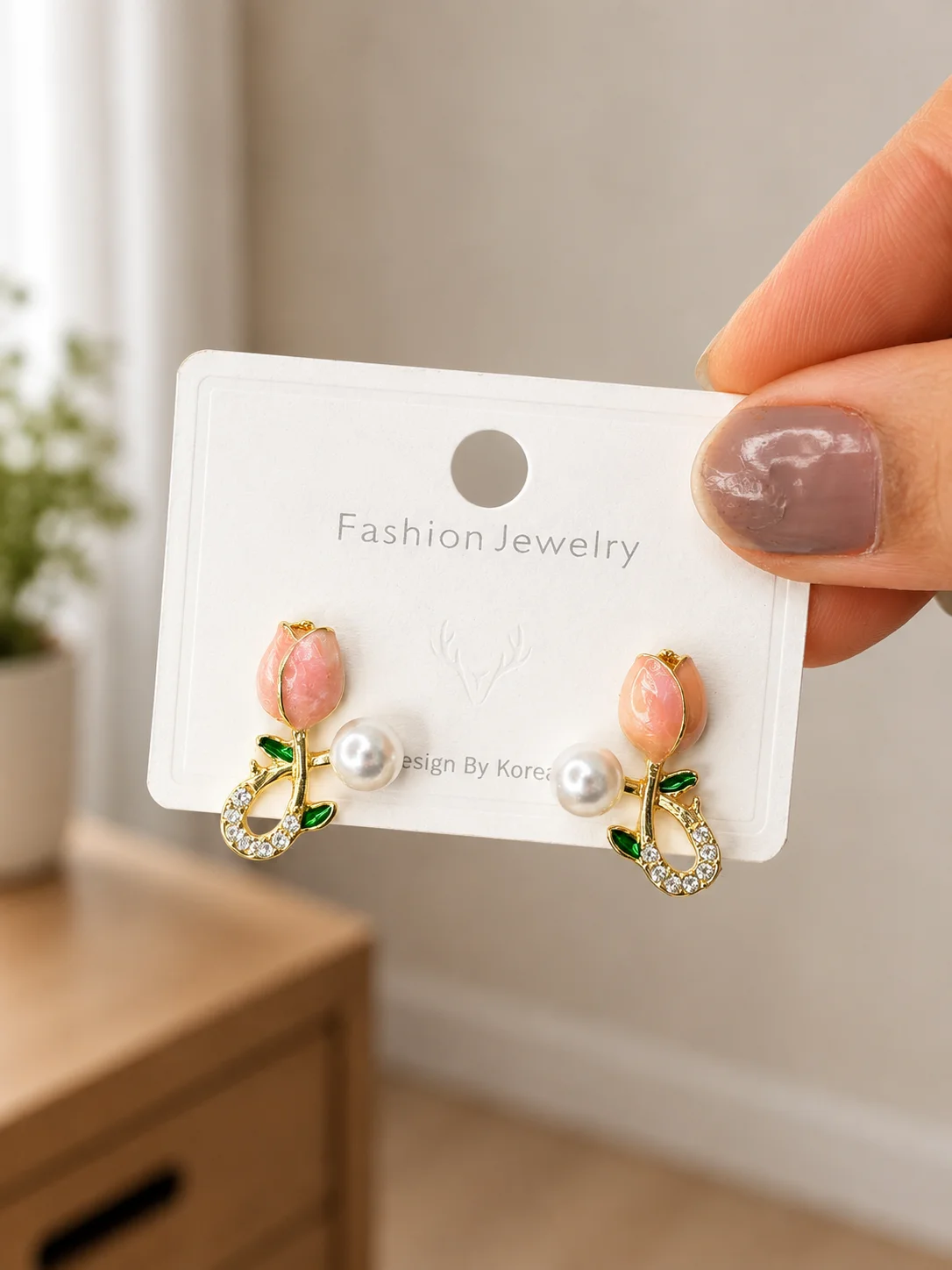 Peach Tulip Pearl Earrings for Women - Image 4