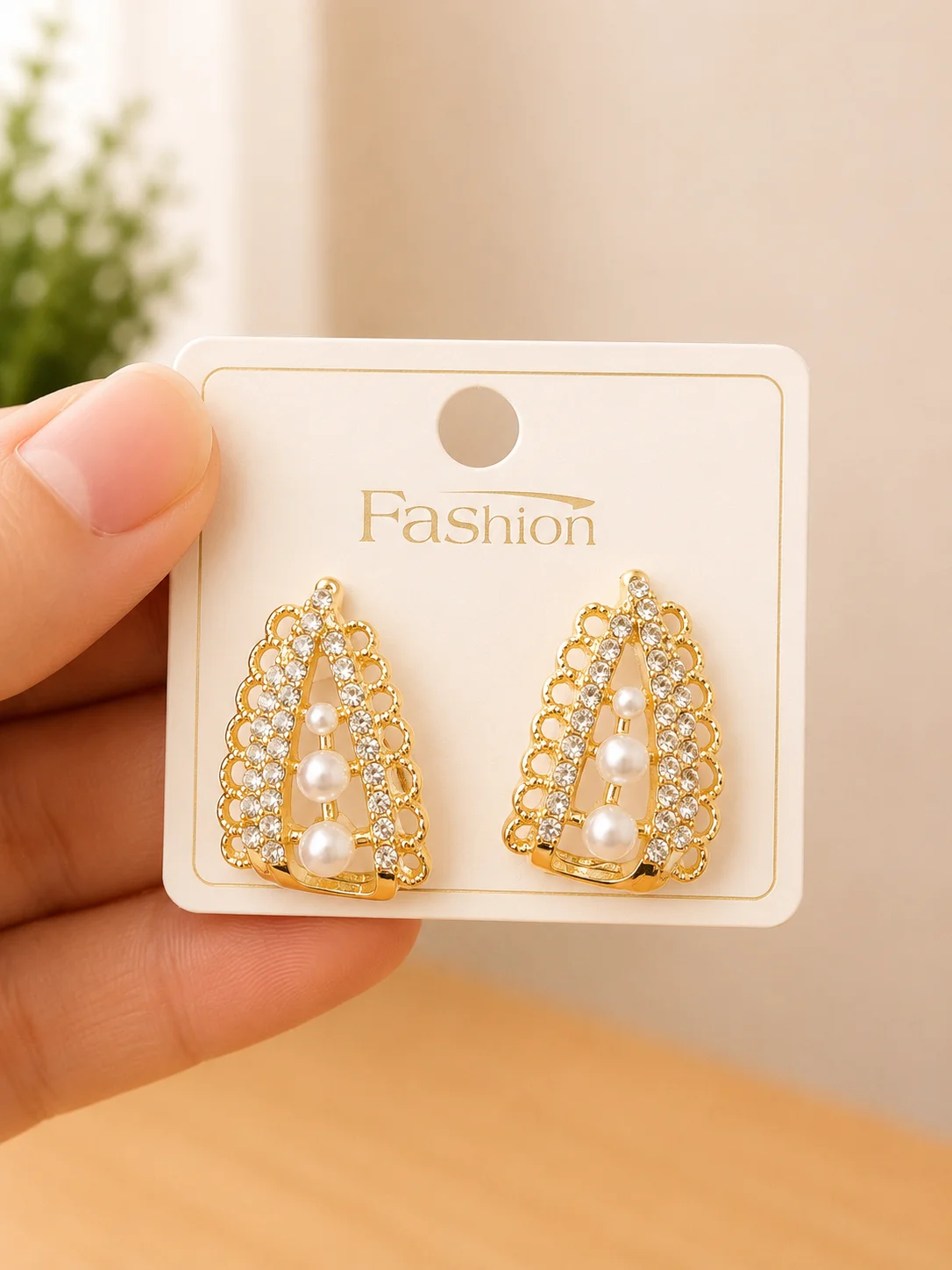 Pearl Crystal Teardrop Stud Earrings for Women - Image 4