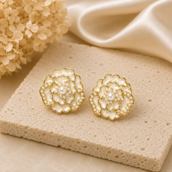 White Flower Pearl Stud Earrings for Women