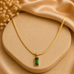 Emerald Green Crystal Pendant Necklace for Women